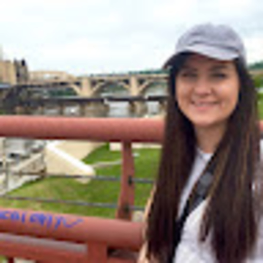 Meet your Posher, Savannah